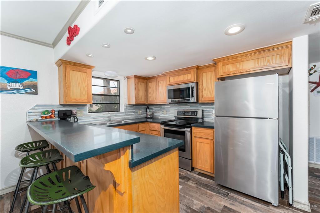 Photo 12 of 108 Oleander Drive #201