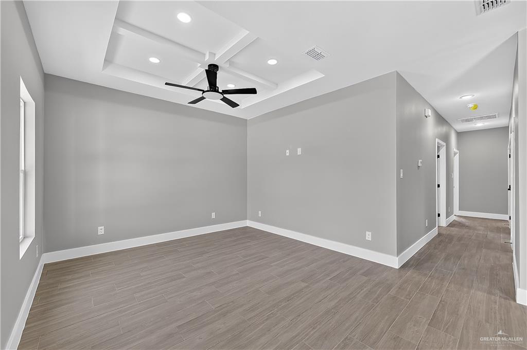 Photo 3 of 211 8th Street