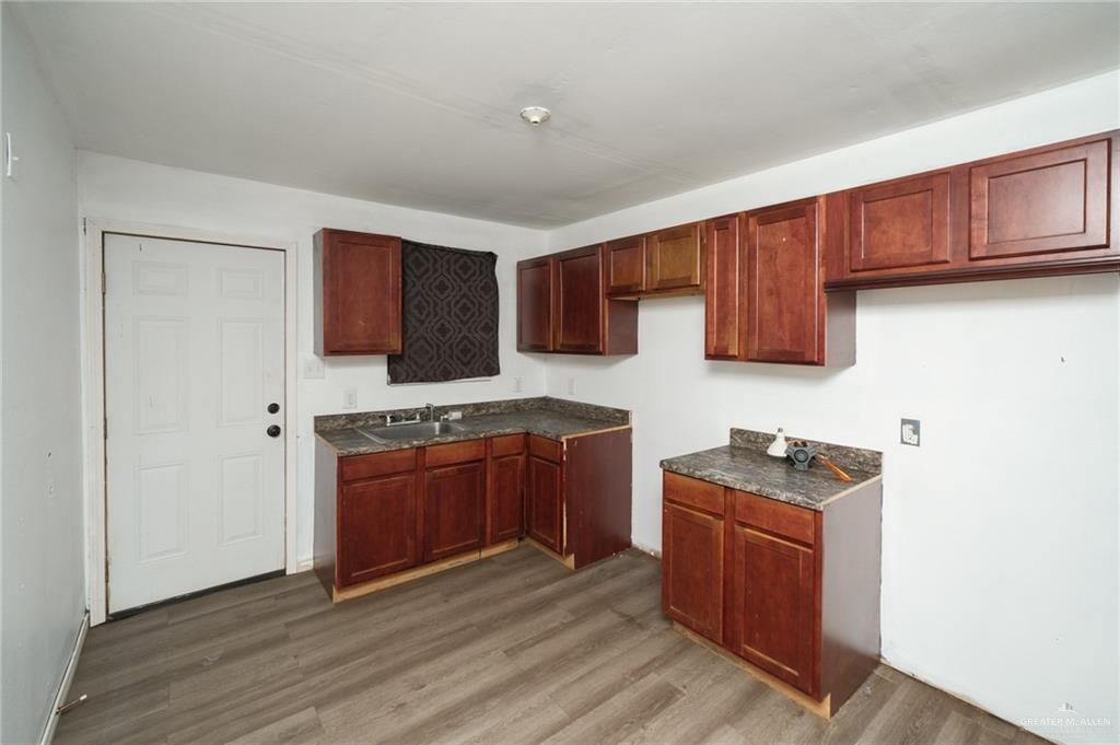 Photo 6 of 4704 Uranus Street