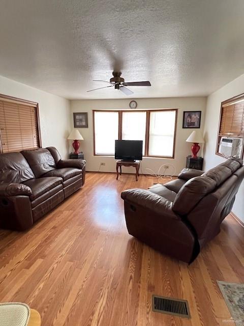Photo 2 of 103 Rim Drive