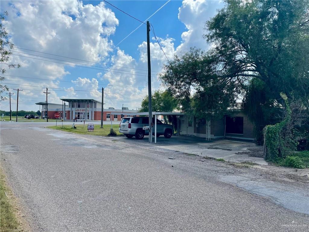 Photo 3 of 115 FM 1015 Road