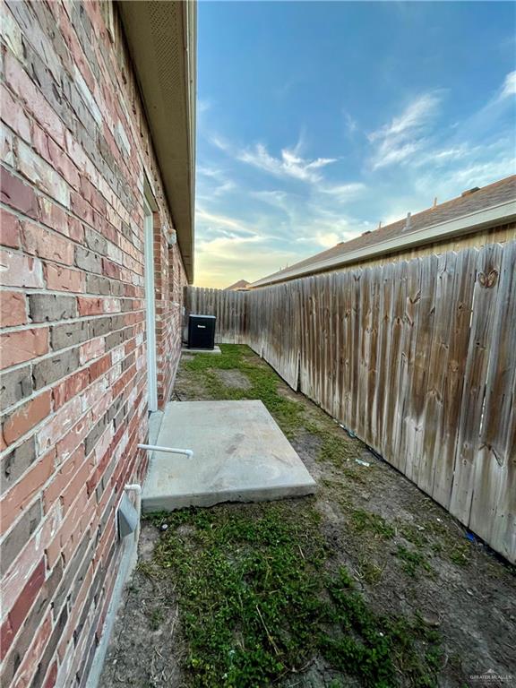 Photo 13 of 2605 Franklin Avenue #1