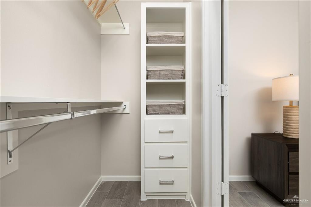 Photo 8 of 2705 Hayes Avenue #1