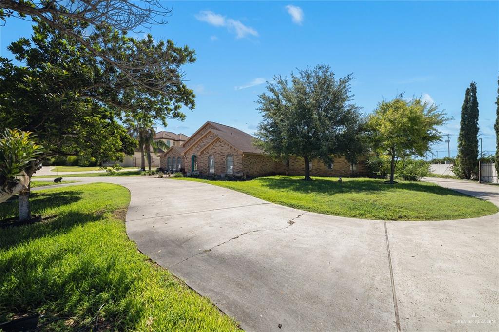 Photo 20 of 405 Anaqua Drive