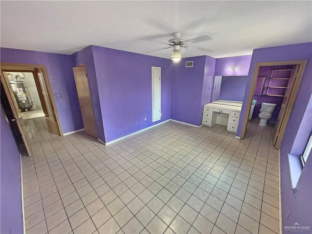 Photo 17 of 2211 Hackberry Avenue