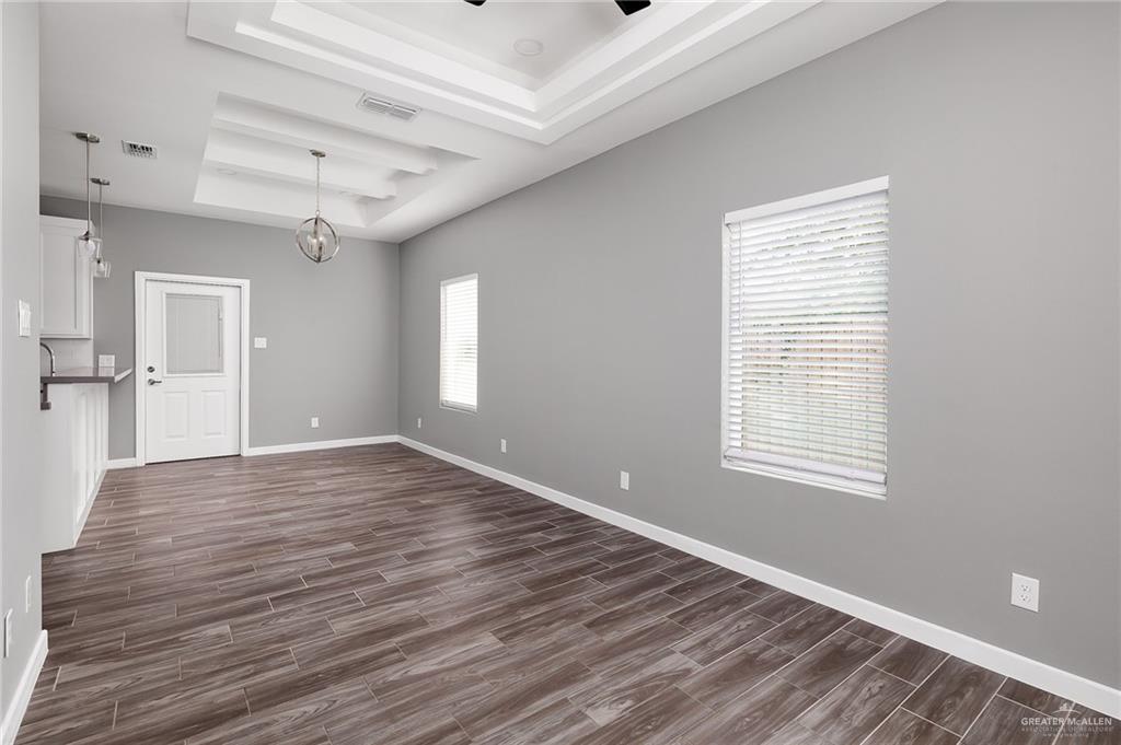 Photo 17 of 205 Lauryn Drive