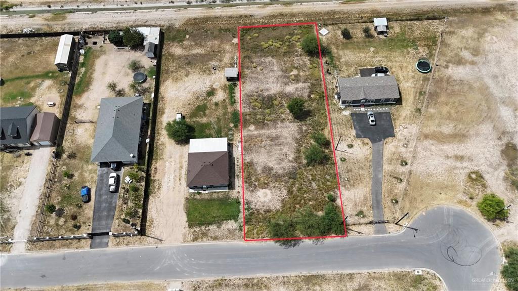 Photo 2 of 18221 Bluebelle Drive