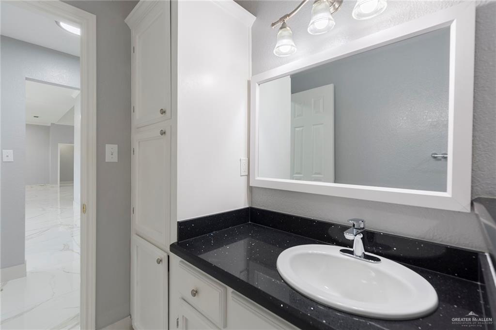 Photo 10 of 2110 Pecos Street