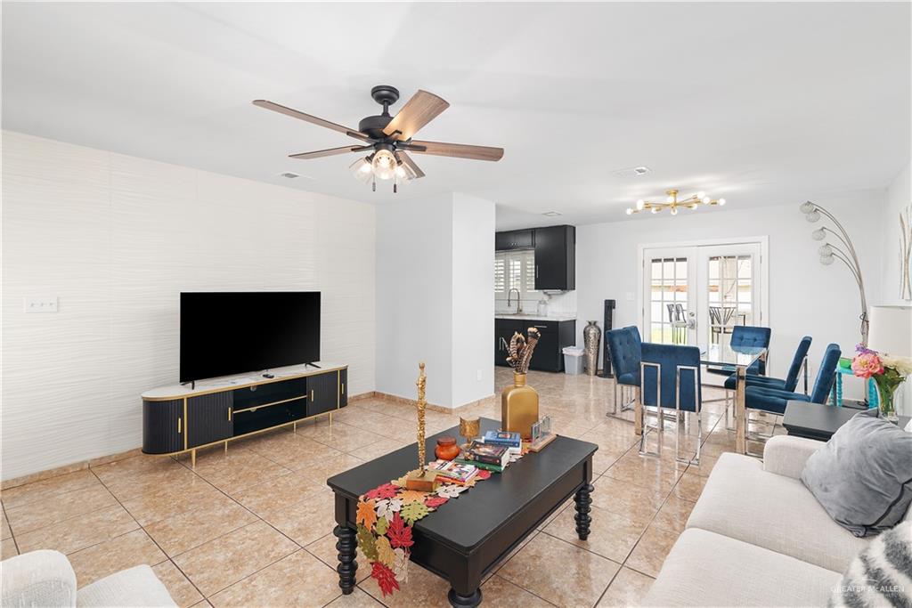 Photo 6 of 3402 Huisache Avenue