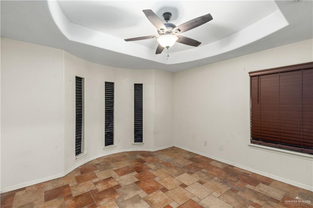 Photo 9 of 809 Azucar Avenue