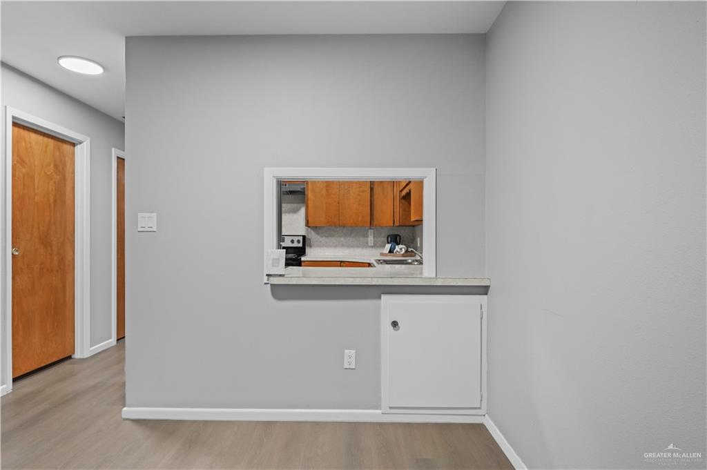Photo 5 of 401 41st Street #16