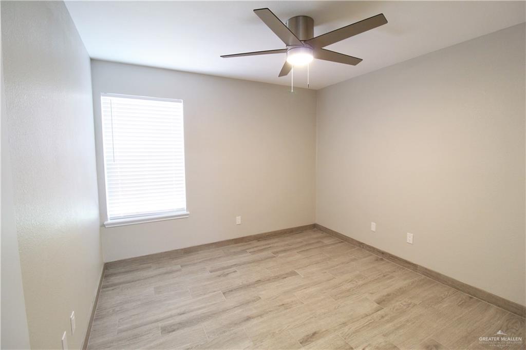 Photo 16 of 113 Upas Avenue