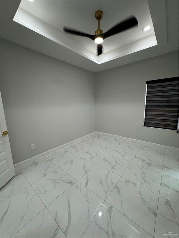 Photo 6 of 5712 Northwestern Avenue #1