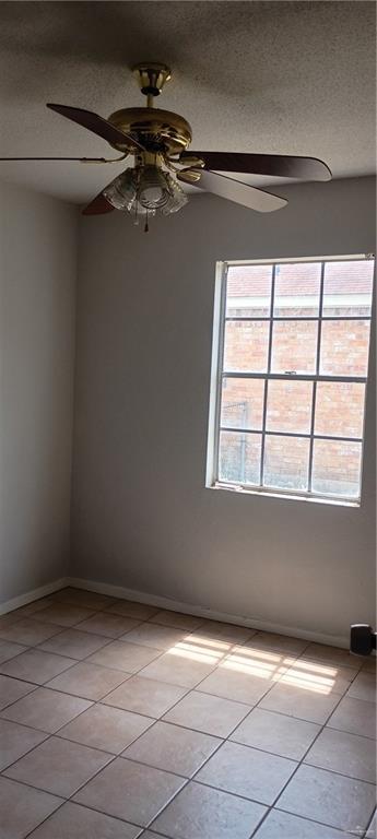 Photo 11 of 2124 Iris Avenue