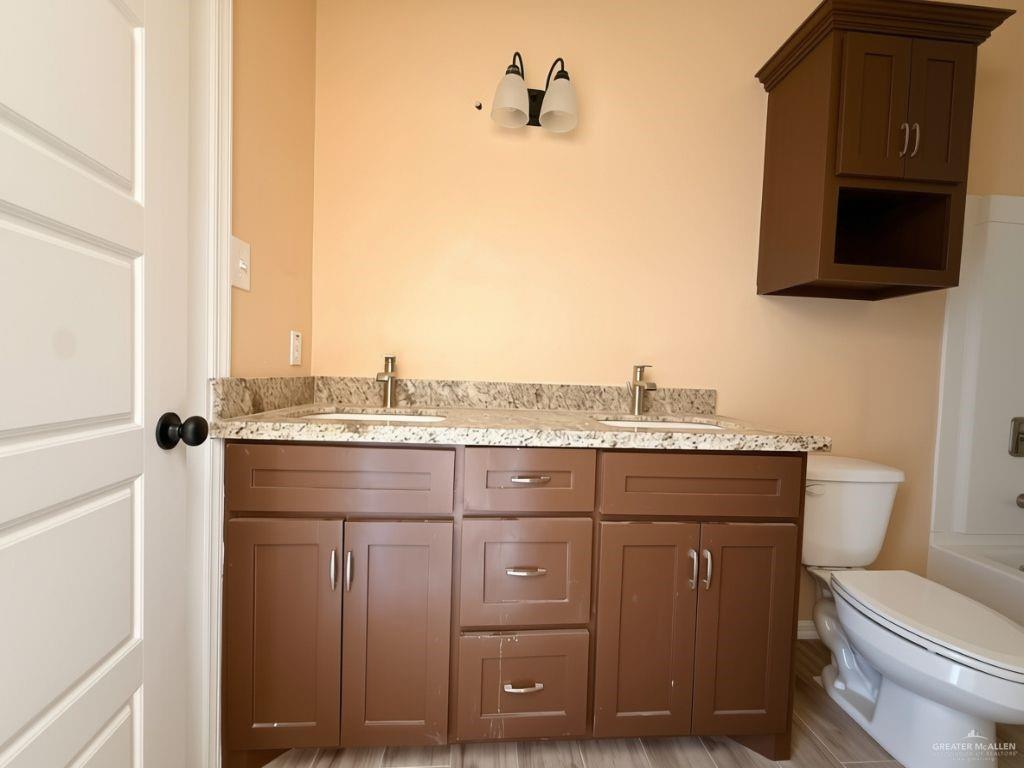 Photo 17 of 717 7th Street