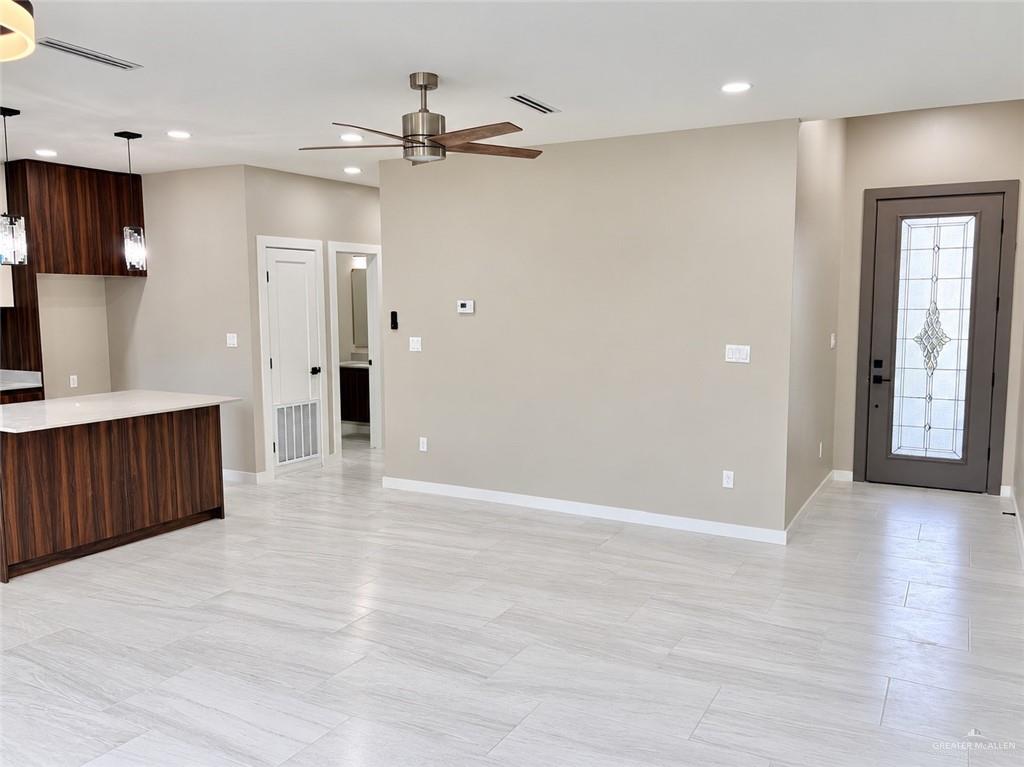 Photo 2 of 2208 Corales Street
