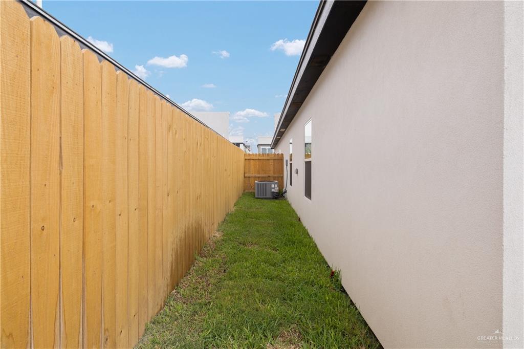 Photo 17 of 4213 Heron Avenue #26