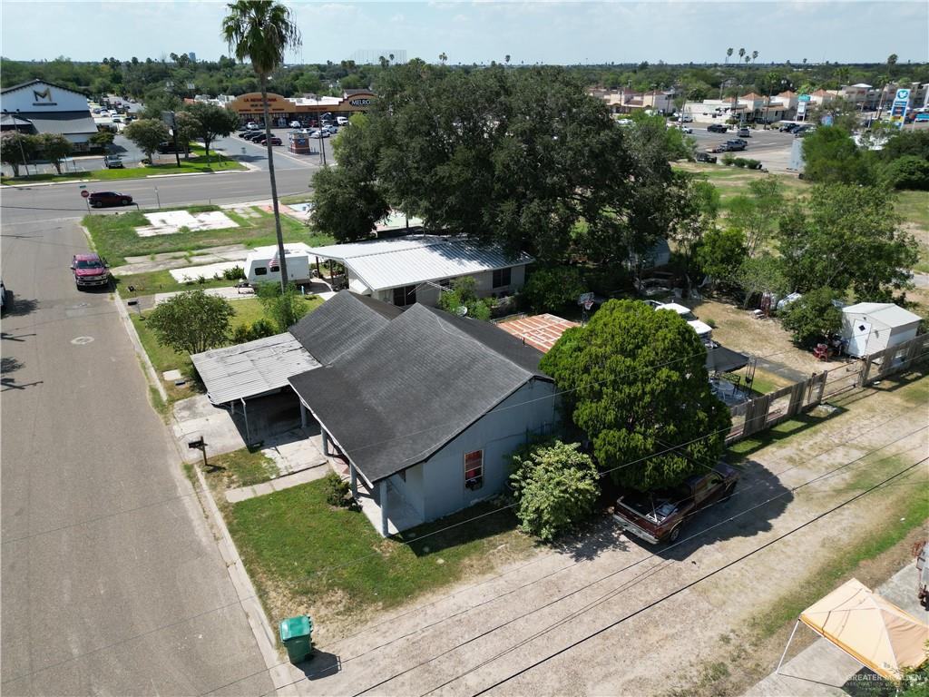 Photo 2 of 113 Mcdonald Avenue