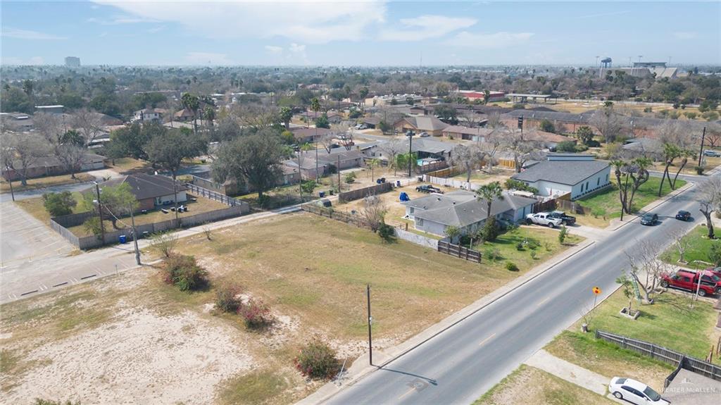 Photo 3 of 1107 La Vista Avenue