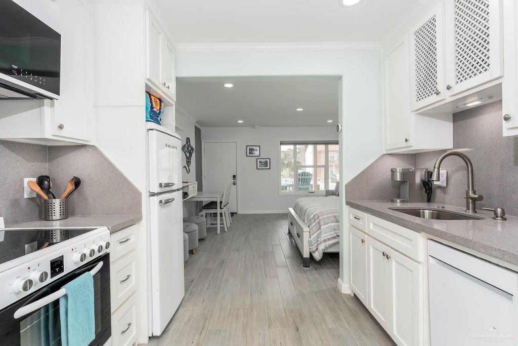 Photo 14 of 200 Kingfish Street #109C