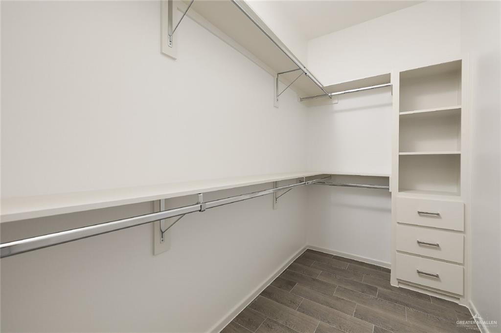 Photo 7 of 2613 Hayes Avenue #2