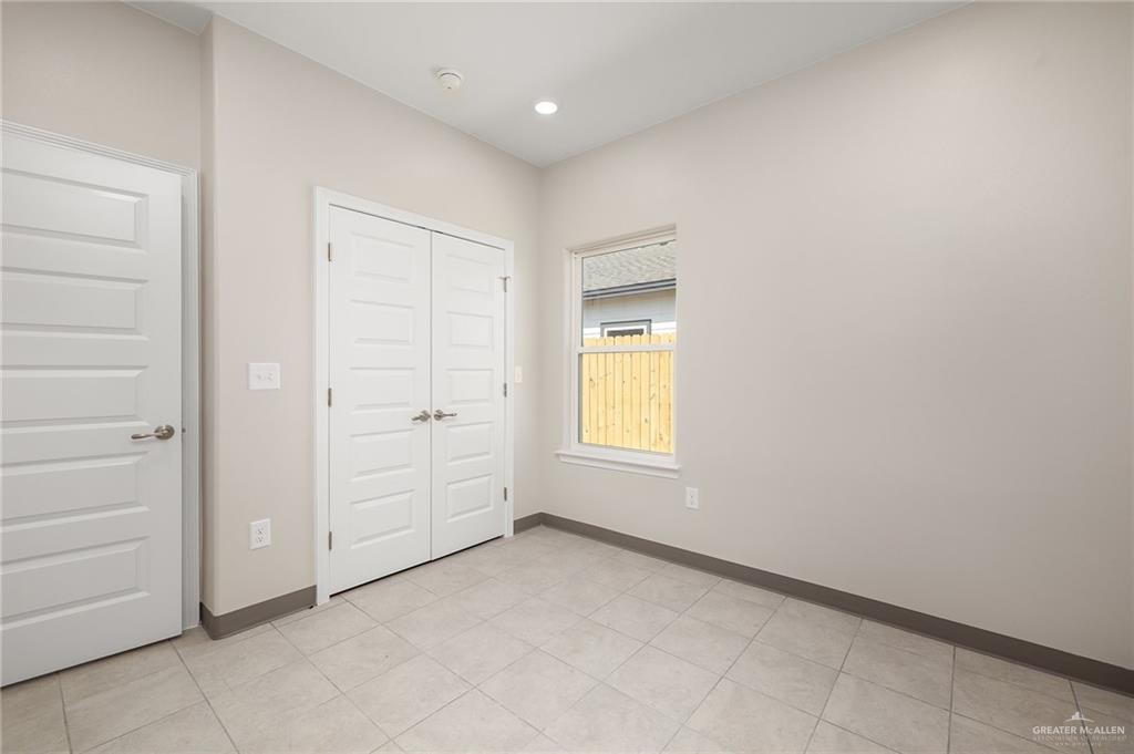 Photo 11 of 2416 Valley Circle