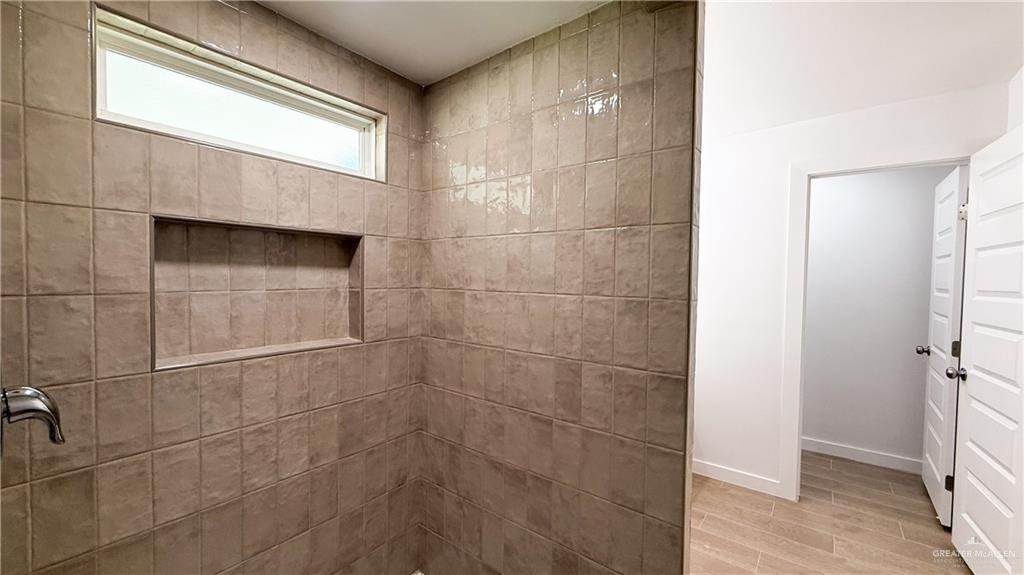 Photo 10 of 2020 Camellia Avenue