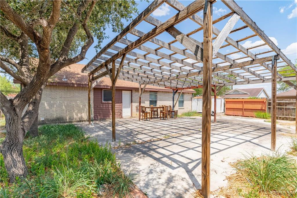 Photo 16 of 3410 Granjeno Avenue