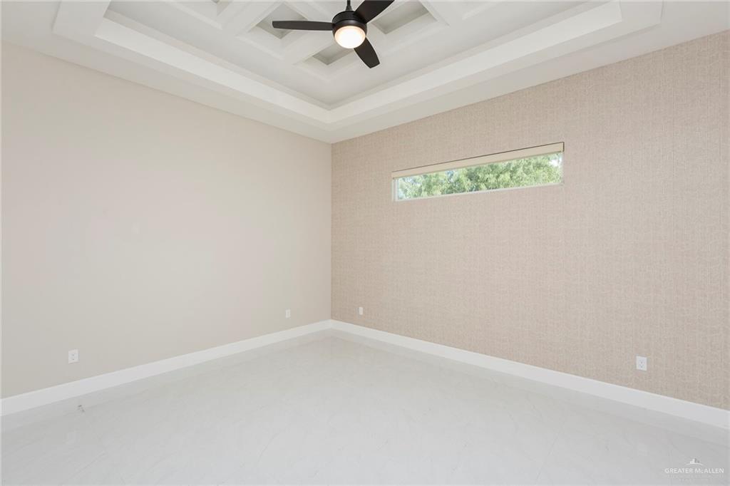 Photo 13 of 7305 25th Lane