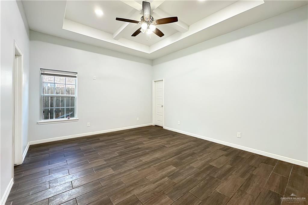 Photo 9 of 950 Texas Avenue