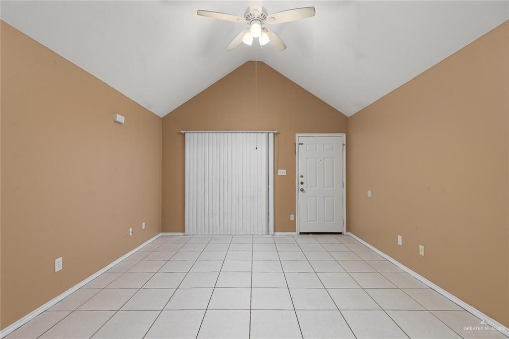 Photo 7 of 2604 Ringold Circle #1