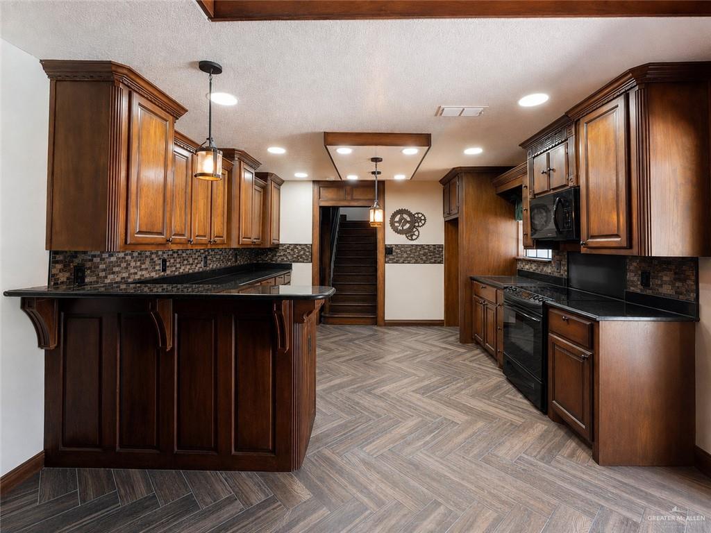 Photo 6 of 2820 Joan Drive