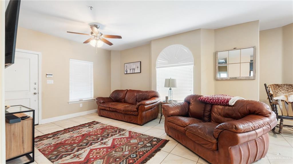 Photo 4 of 1412 Keeton Avenue #5