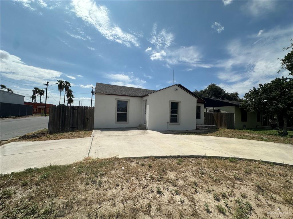 Photo 2 of 201 17th Street