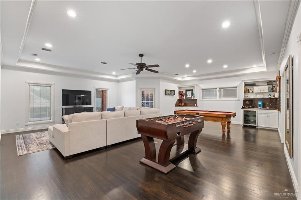 Photo 30 of 112 Cardinal Avenue