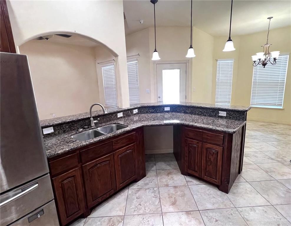 Photo 13 of 2102 Stonegate Drive
