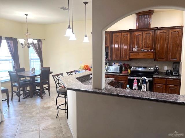Photo 14 of 2102 Stonegate Drive