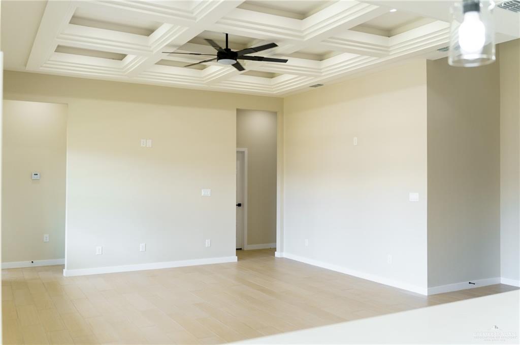 Photo 10 of 2408 San Pascual Street
