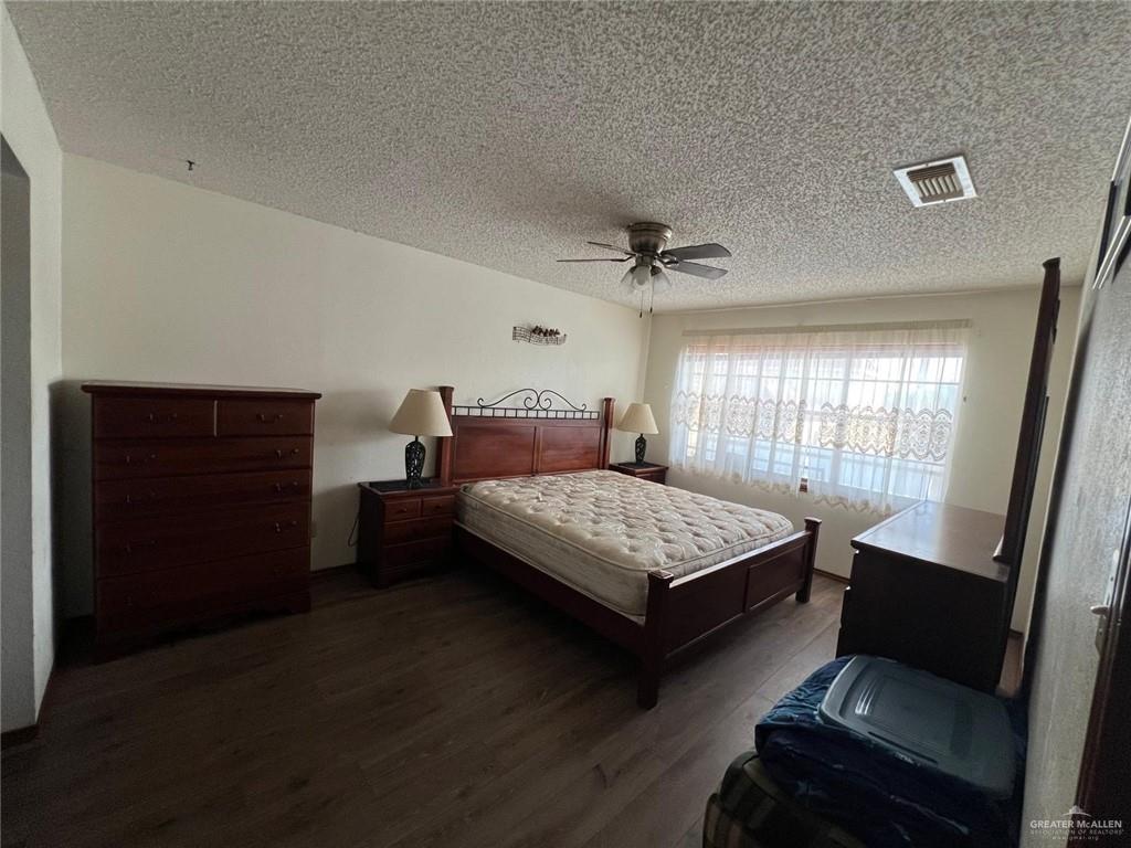 Photo 6 of 600 Toronto Avenue #33