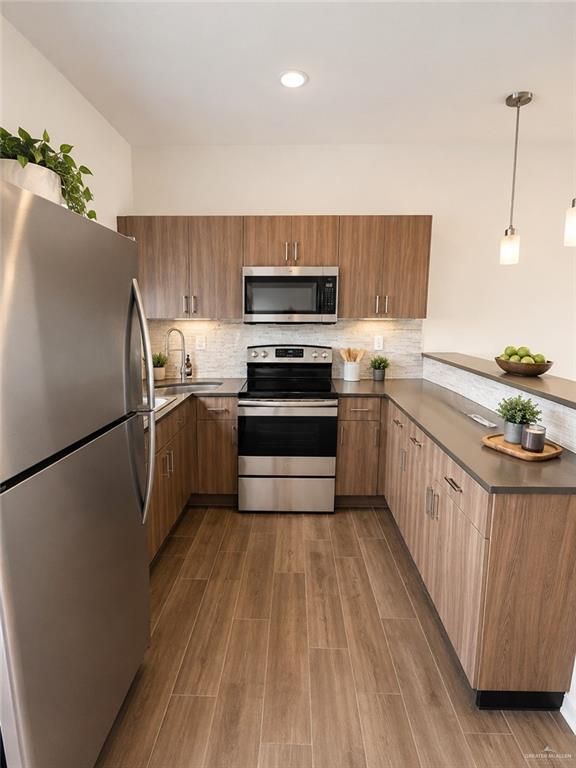Photo 5 of 1601 Cortlandt Street #1