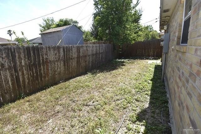 Photo 9 of 320 Albatross Avenue