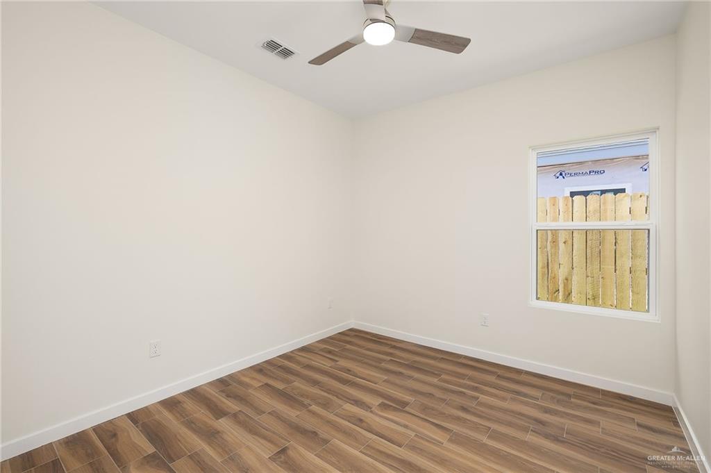 Photo 12 of 609 Onyx Avenue #2