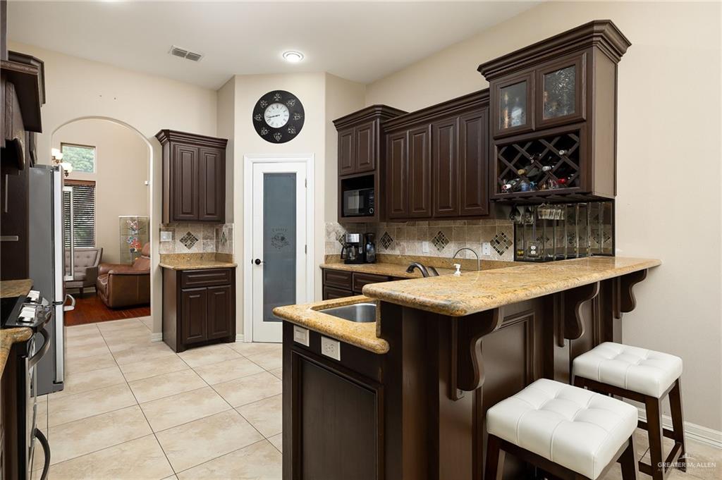 Photo 10 of 13908 40th Street