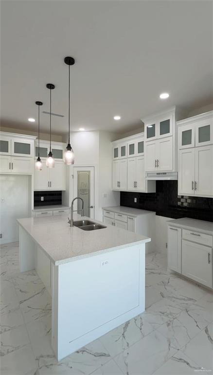 Photo 6 of 1004 Edgewood Drive