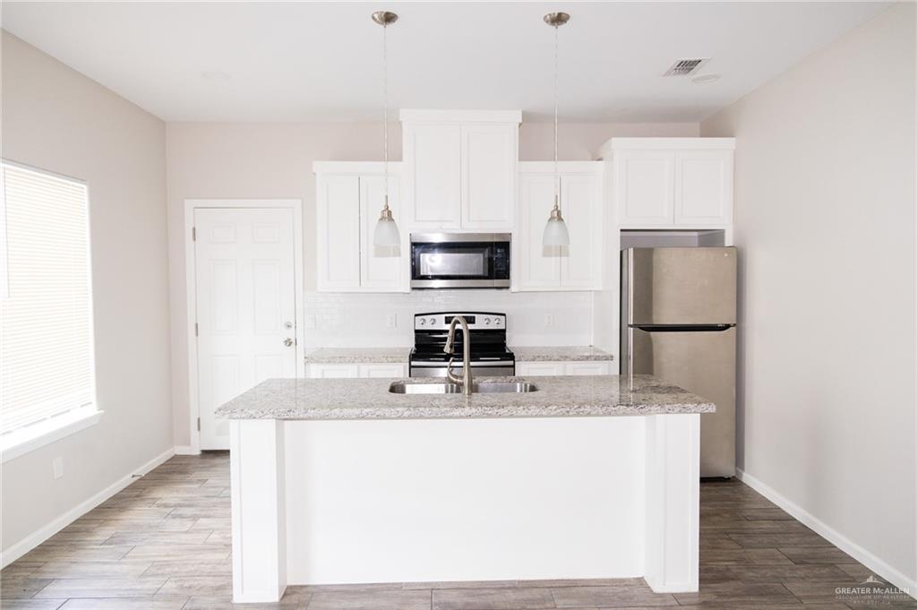 Photo 4 of 5808 Sandpiper Avenue #3