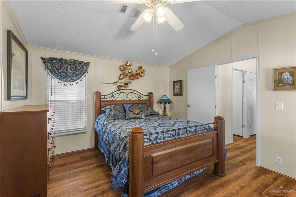 Photo 9 of 2234 Hidalgo Street