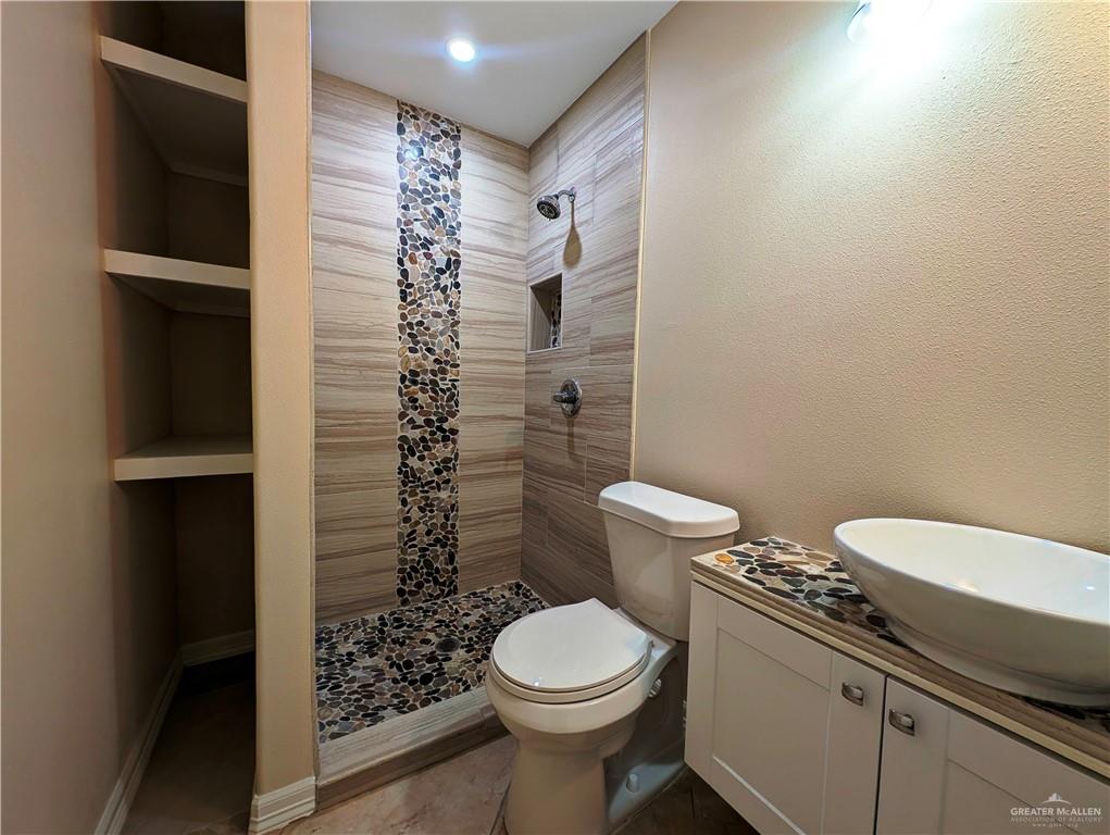 Photo 10 of 1311 Anahi Street