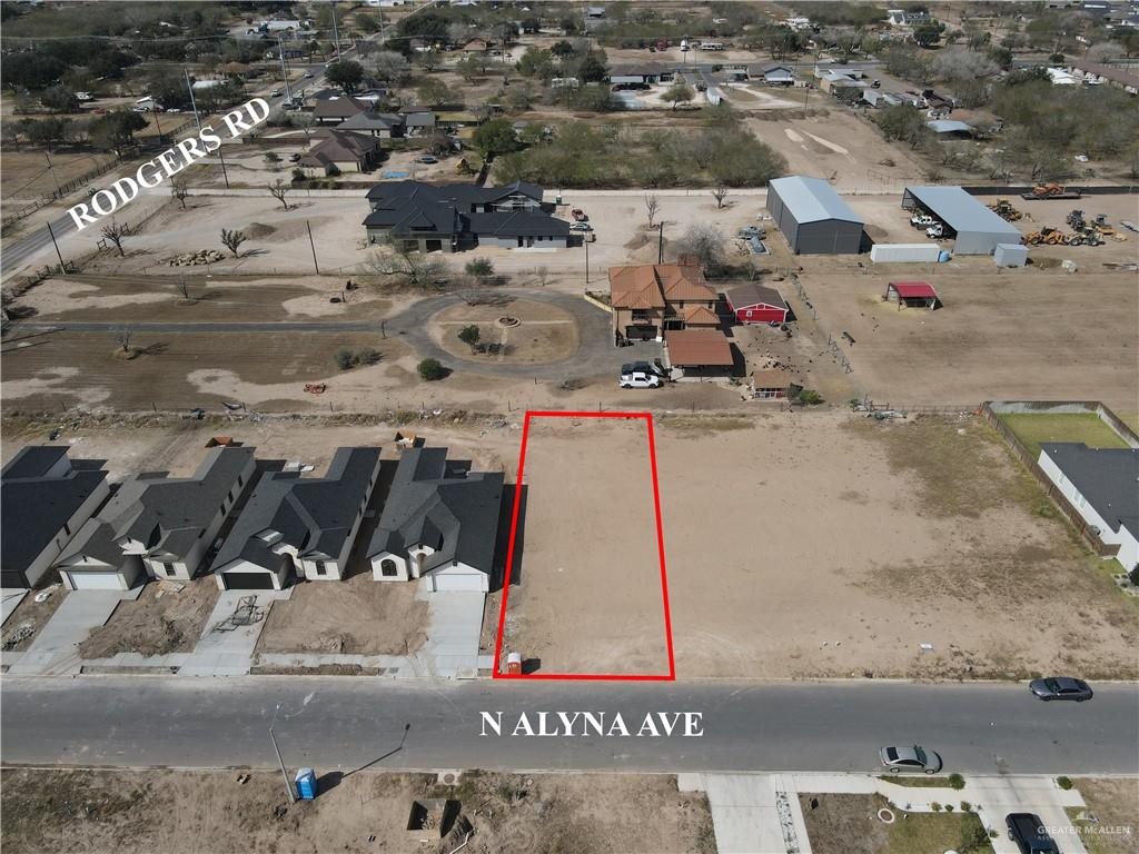 Photo 10 of 2901 Alyna Avenue