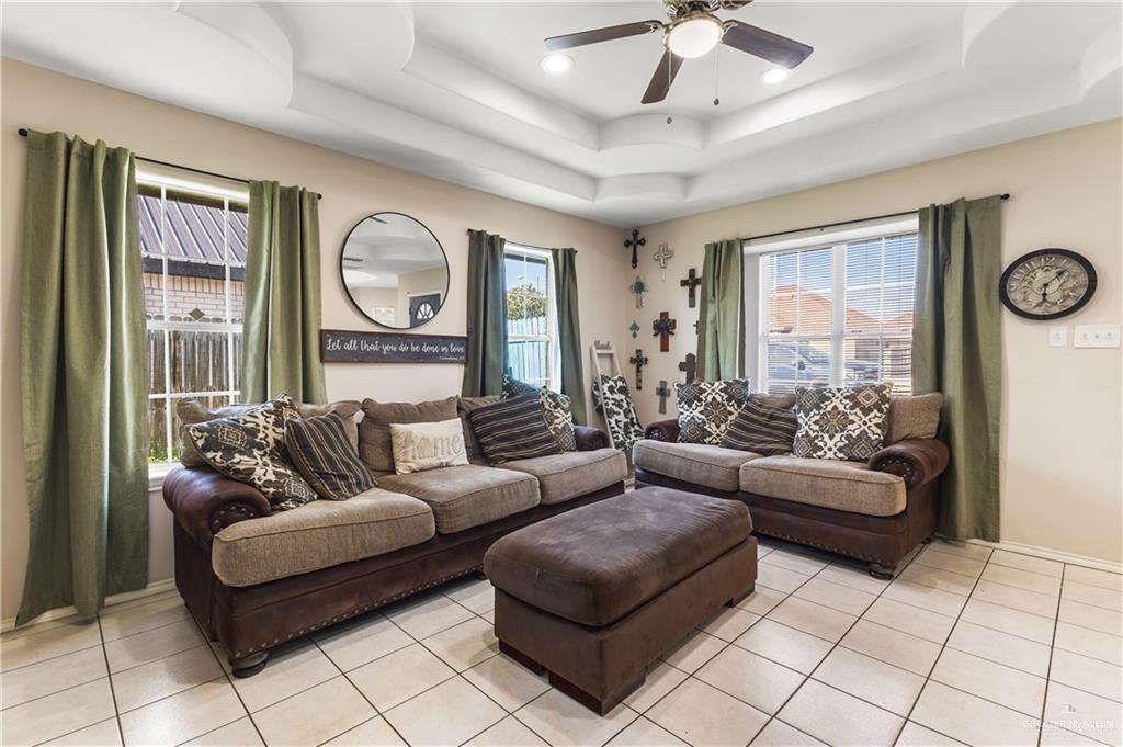 Photo 10 of 4005 Aleli Street