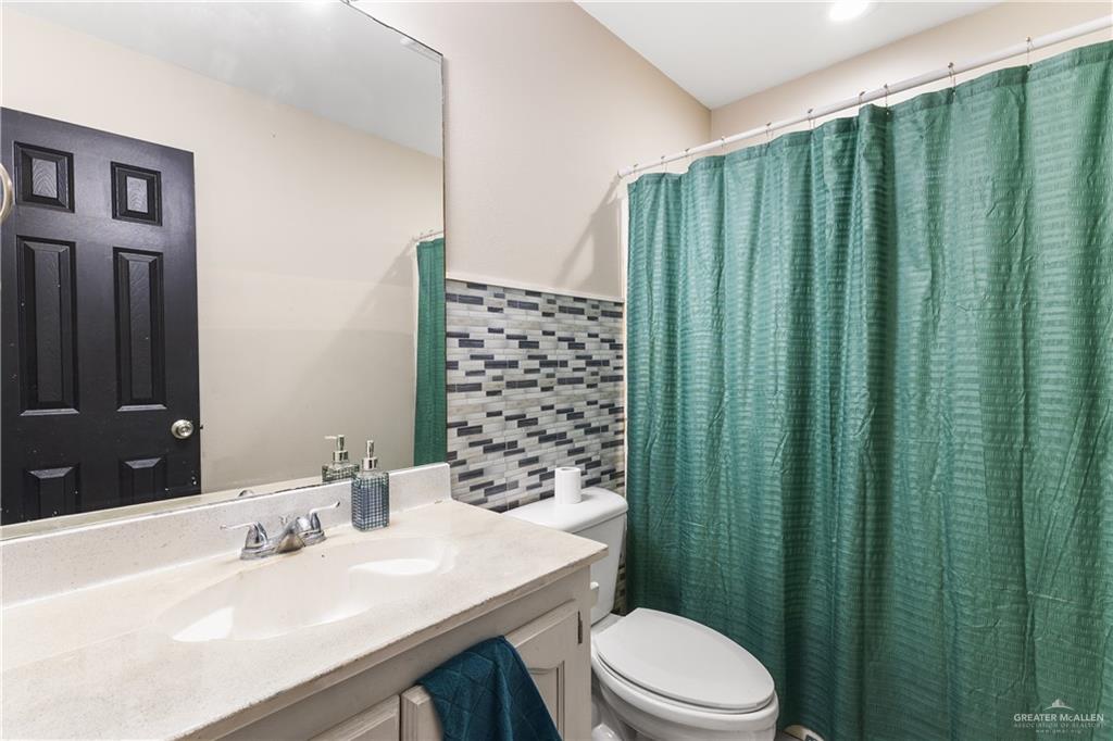 Photo 8 of 4005 Aleli Street
